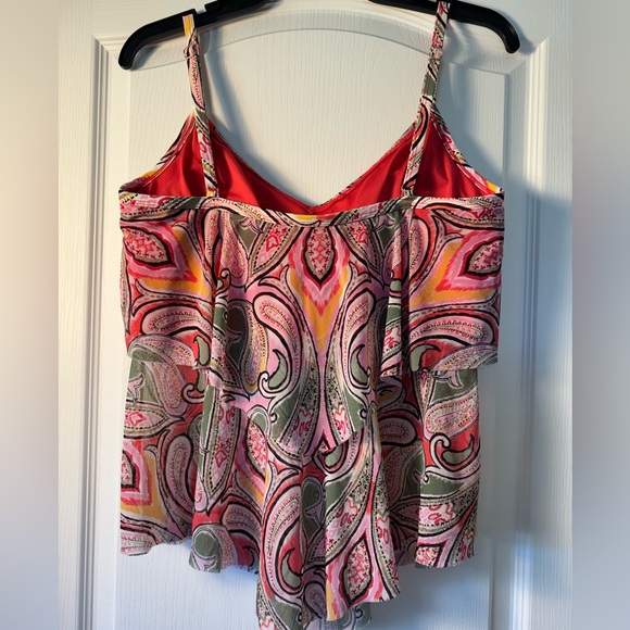 Beach House Tankini - Picture 2 of 6